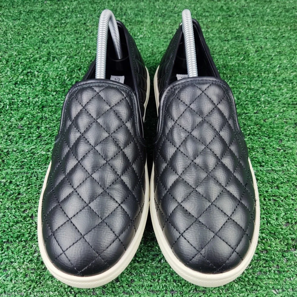 Steve Madden Sneakers Womens 10 Black Ecentrcq Quilted Slip On Faux Leather Shoe